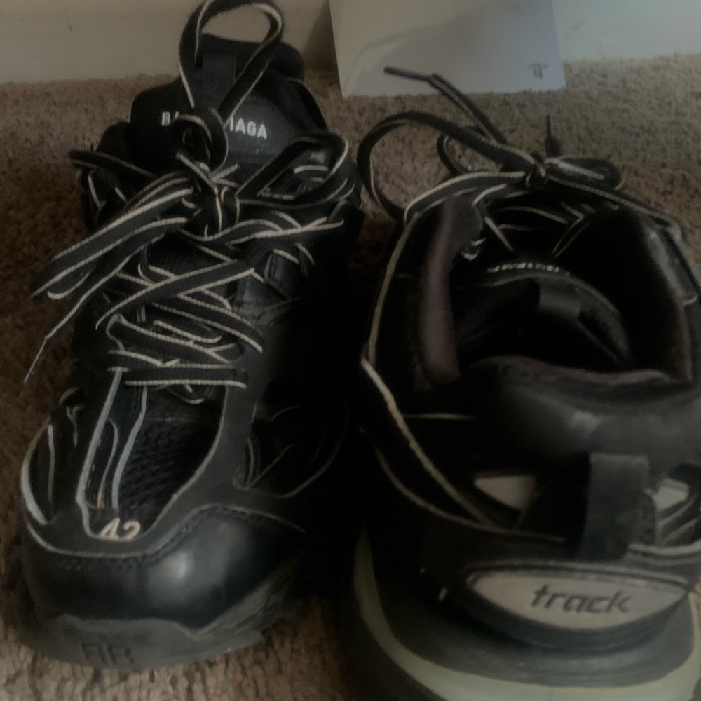 Balenciaga Black Men's Sneakers - Picture 4 of 4